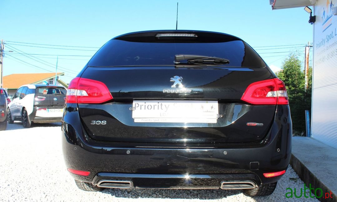 2017' Peugeot 308 Sw photo #5
