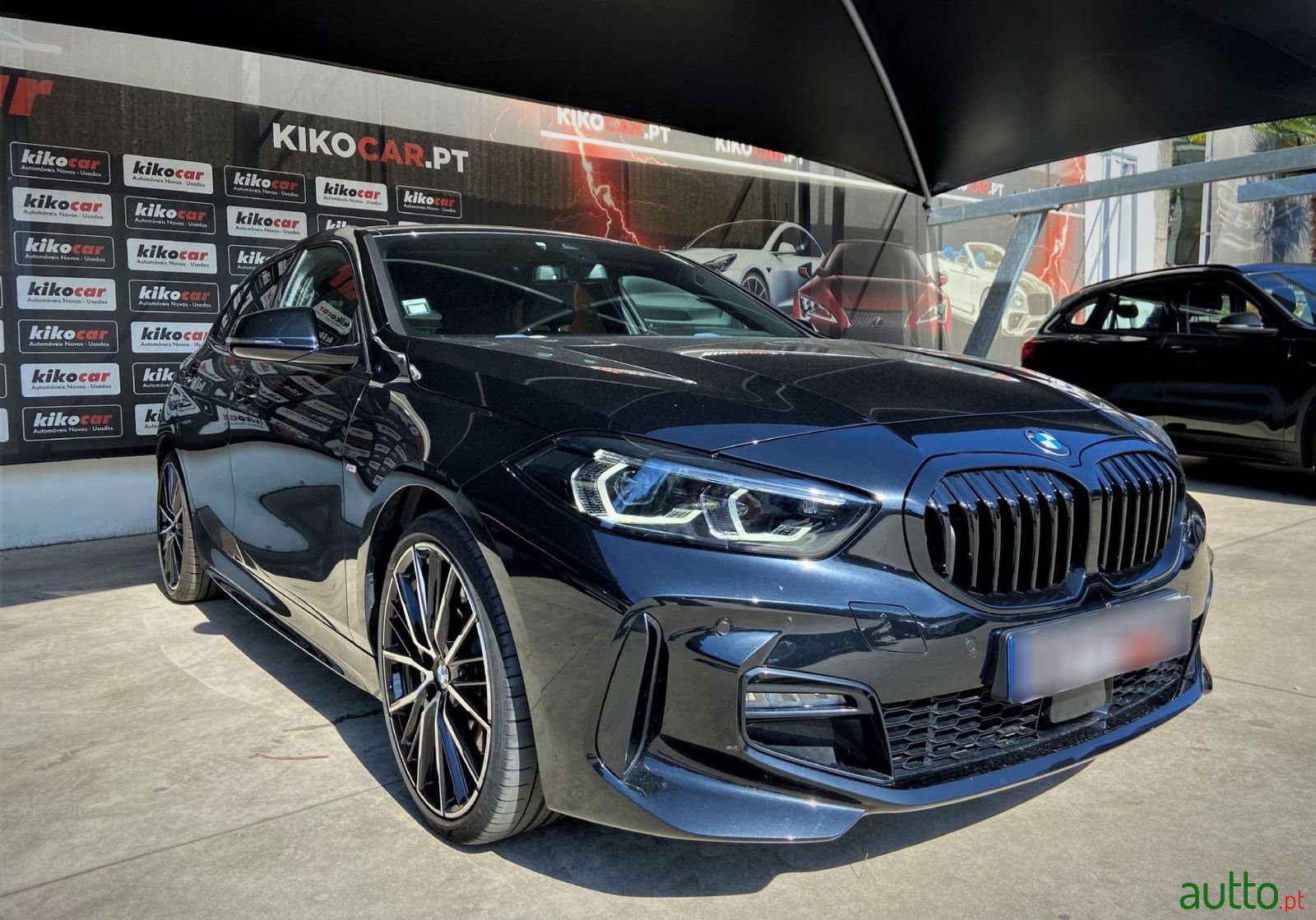 2021' BMW 120 photo #1