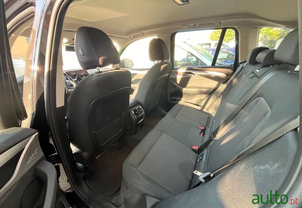2020' BMW Série X 20 D Xdrive photo #5