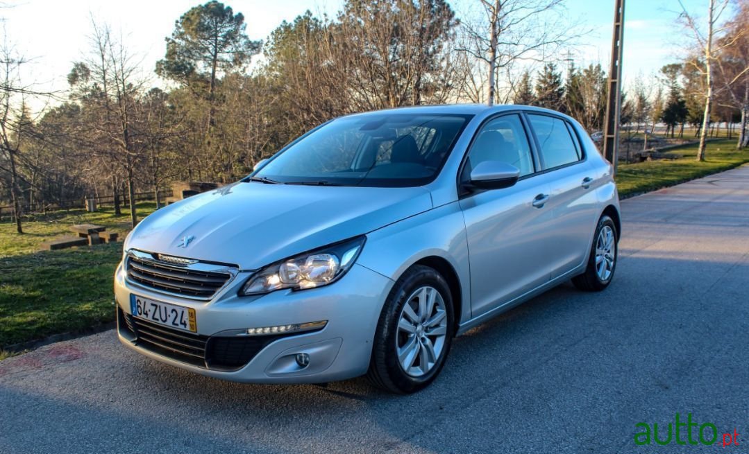 2016' Peugeot 308 photo #4