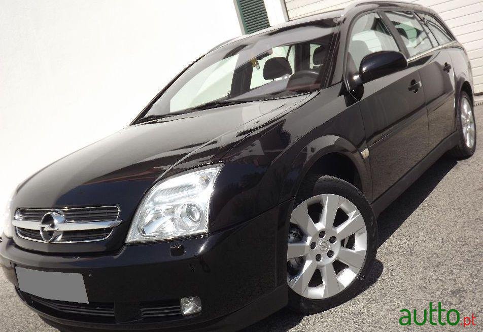 2004' Opel Vectra Caravan photo #2