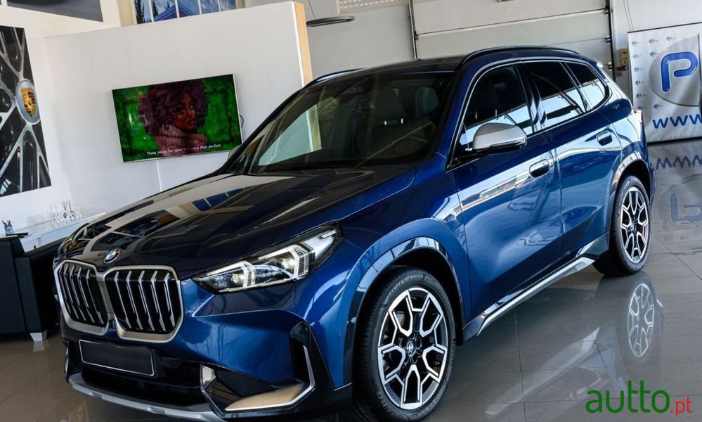 2023' BMW X1 photo #2