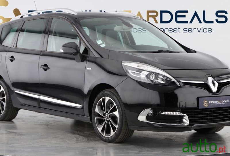 2015' Renault Grand Scenic photo #1