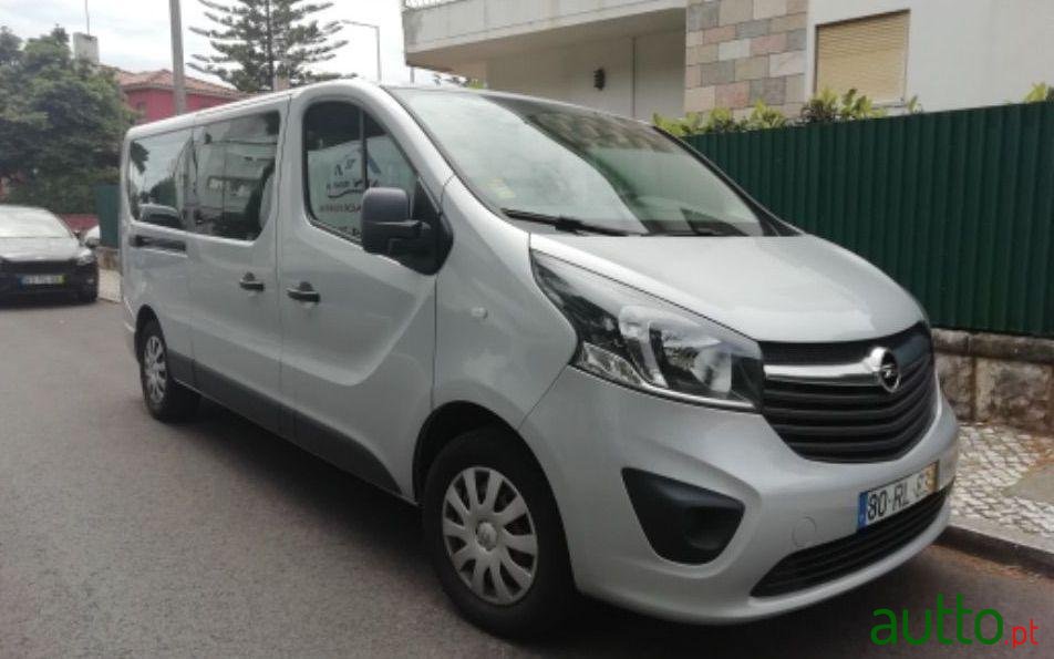 2016' Opel Vivaro photo #1