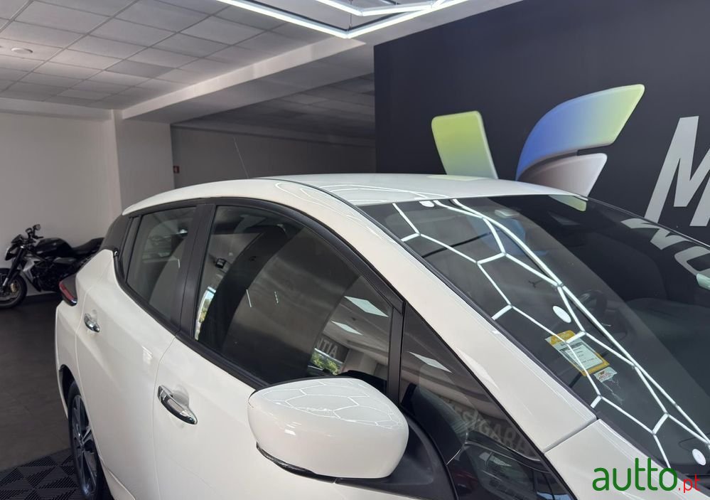 2020' Nissan Leaf photo #5