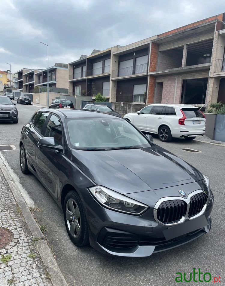 2019' BMW Série 1 D photo #3