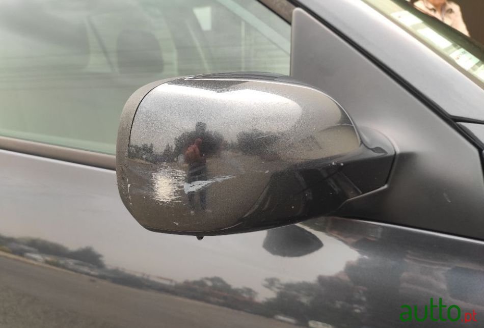 2005' Renault Megane photo #4