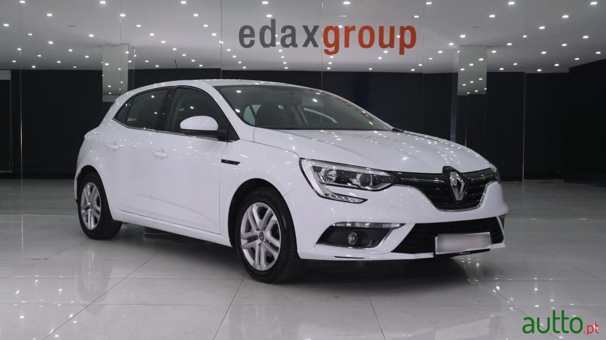 2018' Renault Megane photo #1