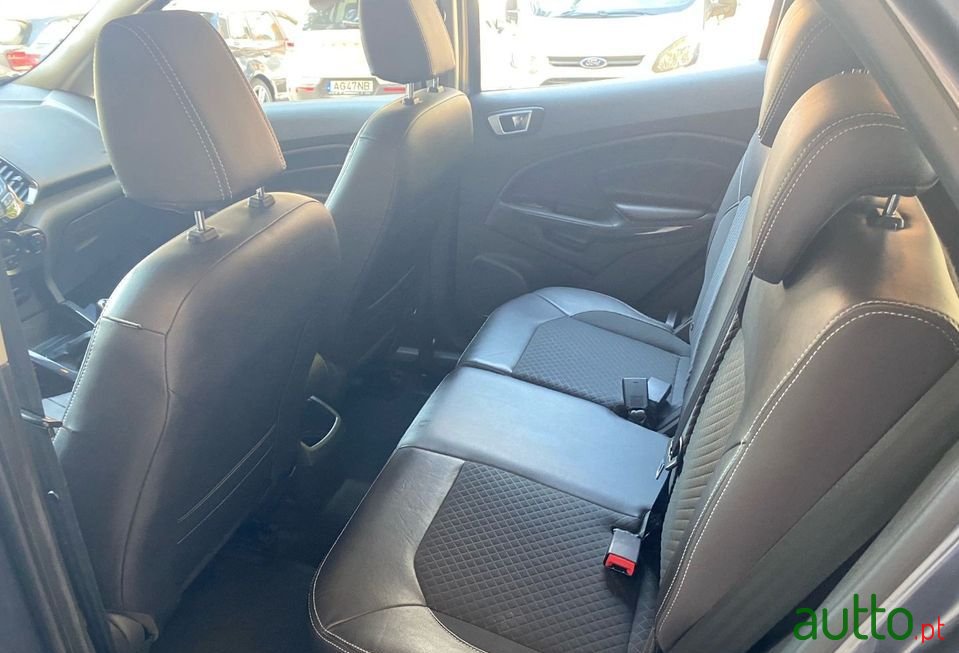 2015' Ford Ecosport photo #6