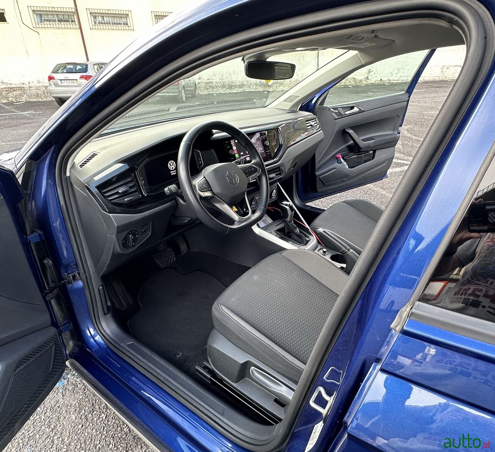 2022' Volkswagen Taigo 1.0 TSI Life DSG 110CV photo #6