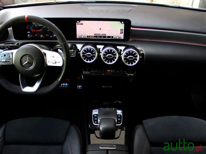 2018' Mercedes-Benz Classe A photo #5