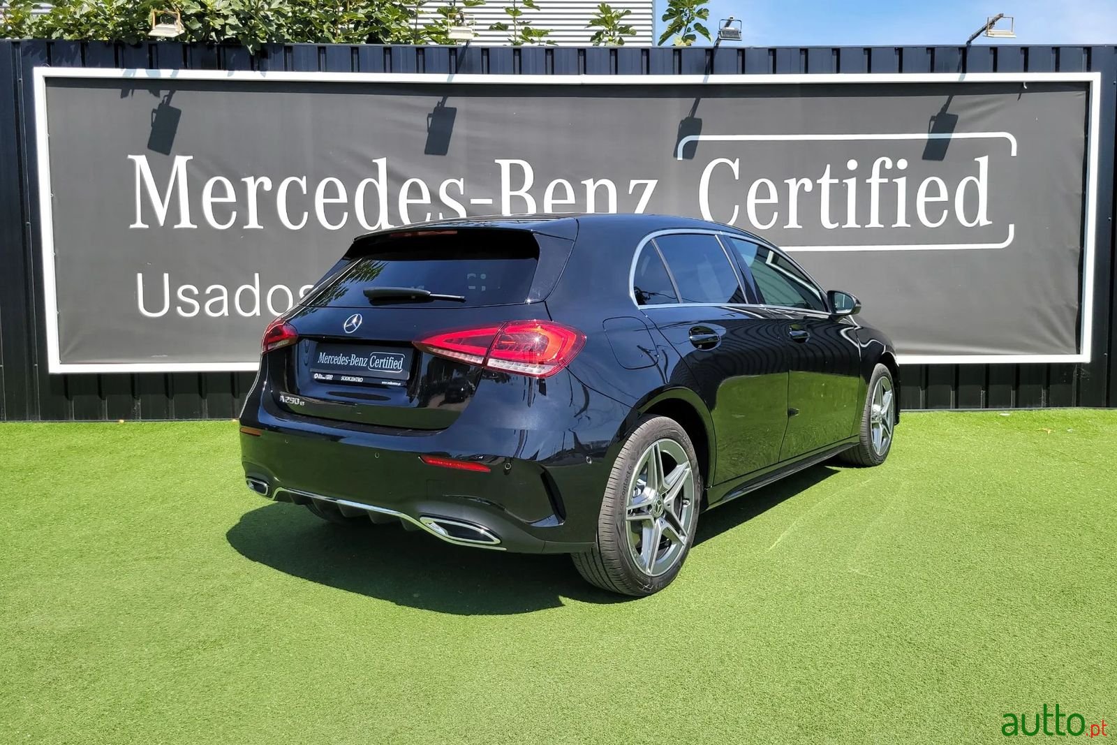 2022' Mercedes-Benz A-250 photo #5