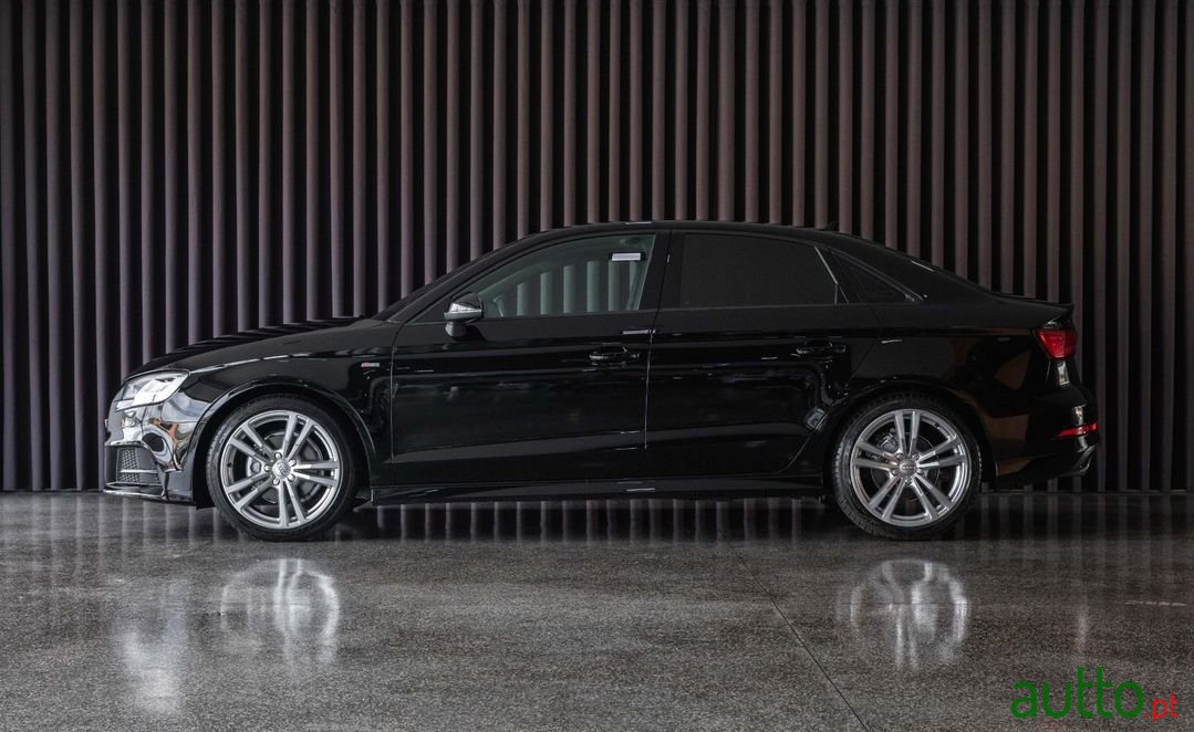 2017' Audi A3 S--Line photo #2