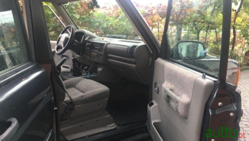 2000' Land Rover Discovery Td5 Series Ii photo #2