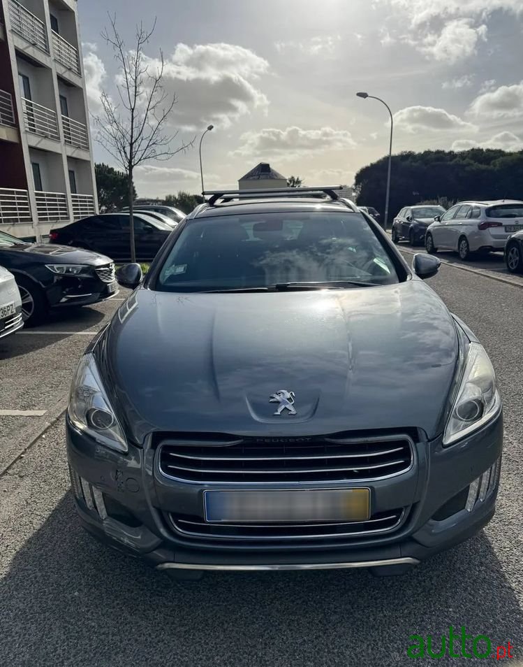 2013' Peugeot 508 RXH photo #3