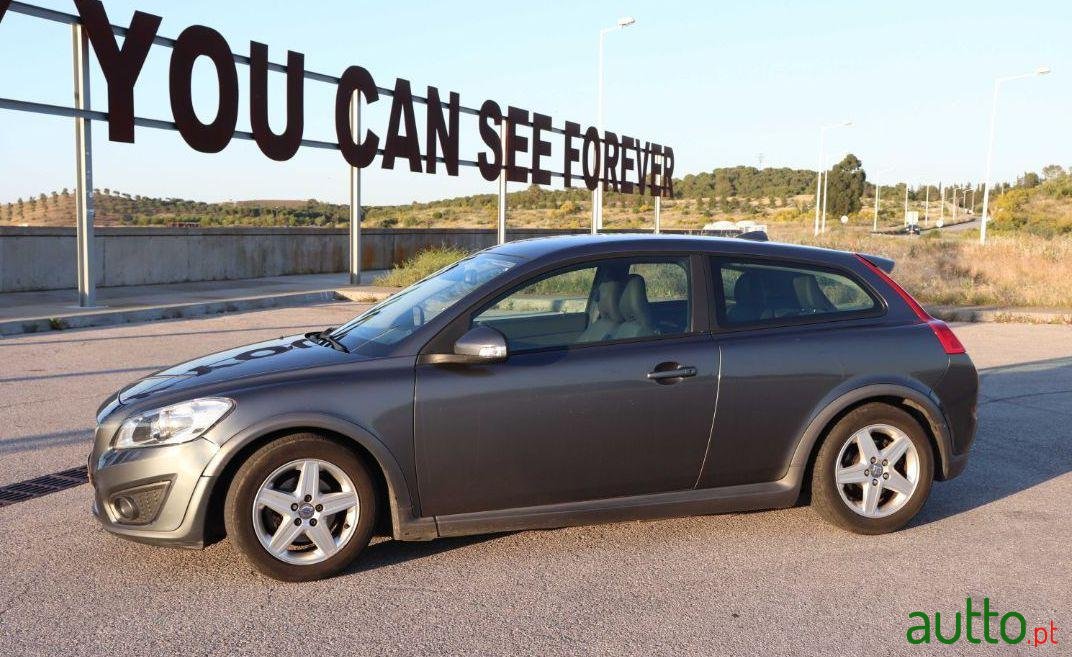 2010' Volvo C30 photo #2