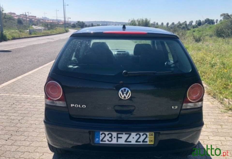 2008' Volkswagen Polo photo #3