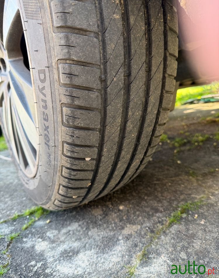 2018' Peugeot 3008 photo #5