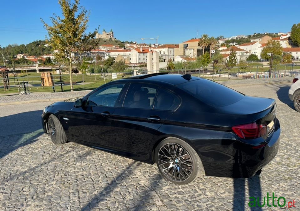 2010' BMW 535 photo #6