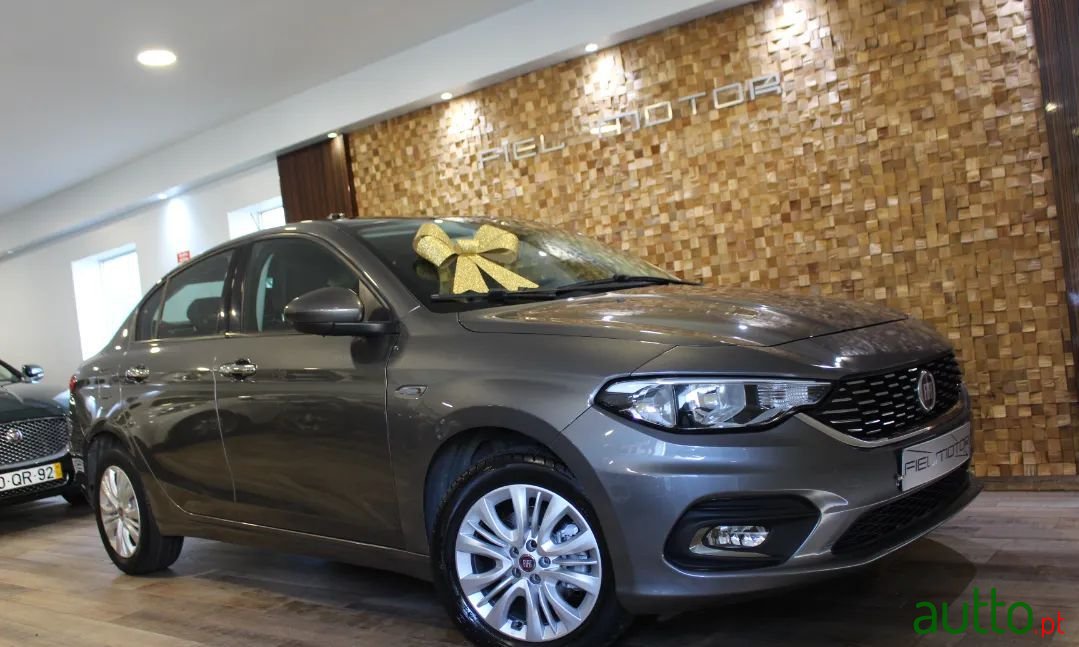 2016' Fiat Tipo photo #1