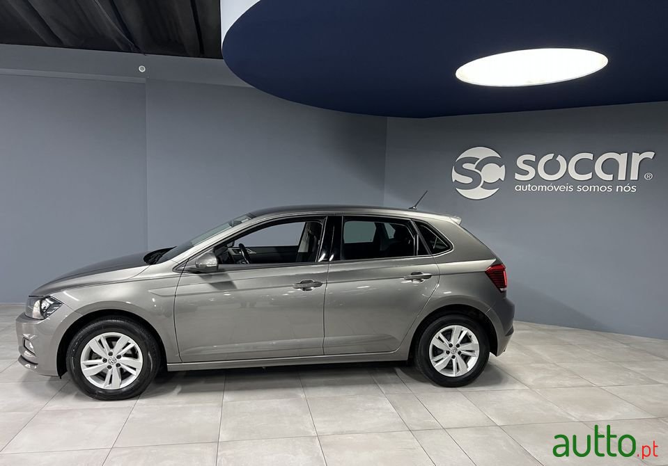 2019' Volkswagen Polo photo #2