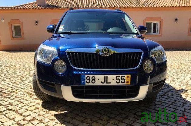 2010' Skoda Yeti Ambition 1.2 photo #3