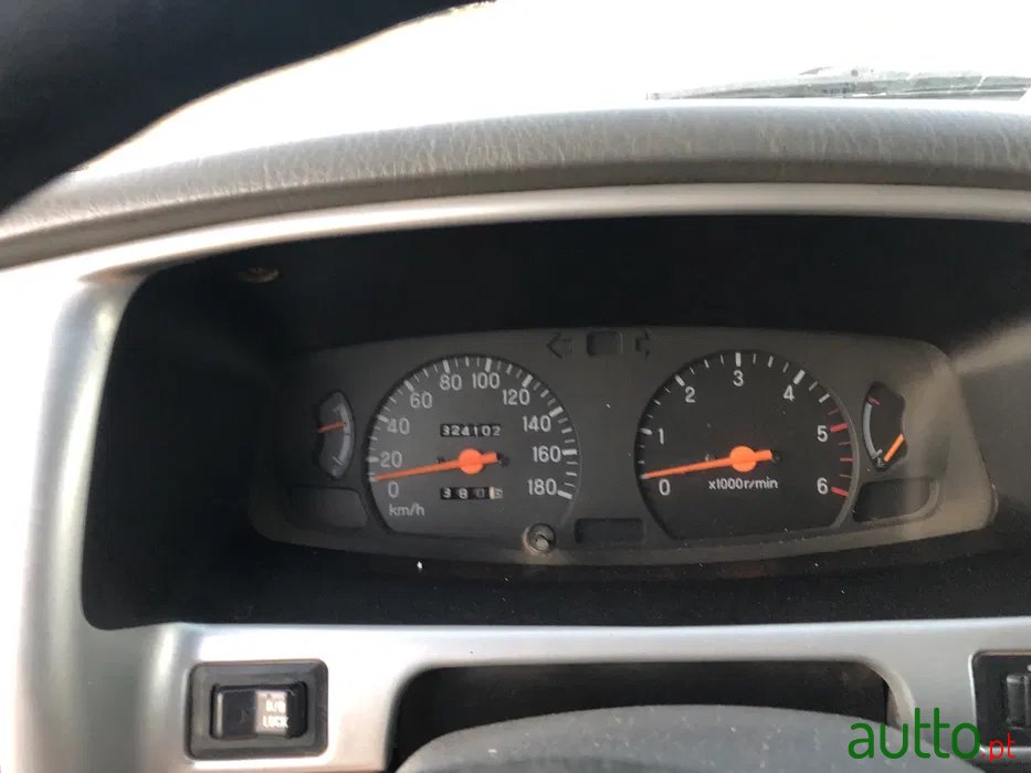 2000' Mitsubishi L200 photo #7