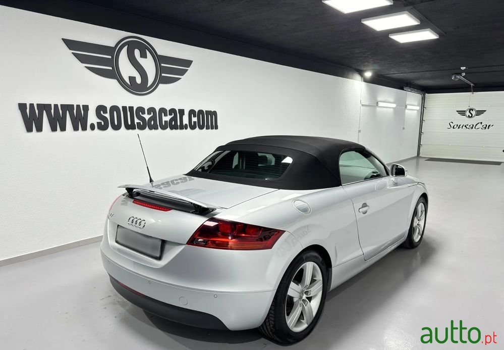 2009' Audi TT Roadster photo #3