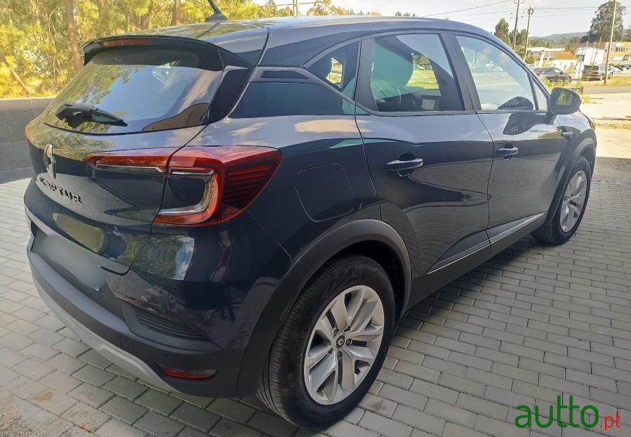 2020' Renault Captur Exclusive photo #5