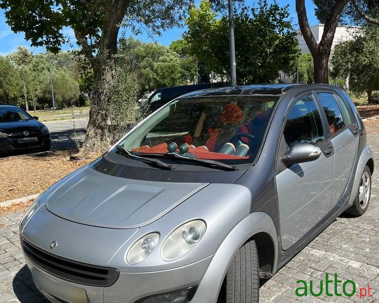 2006' Smart Forfour Pure 75 photo #2