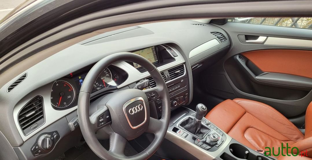 2008' Audi A4 Avant photo #4