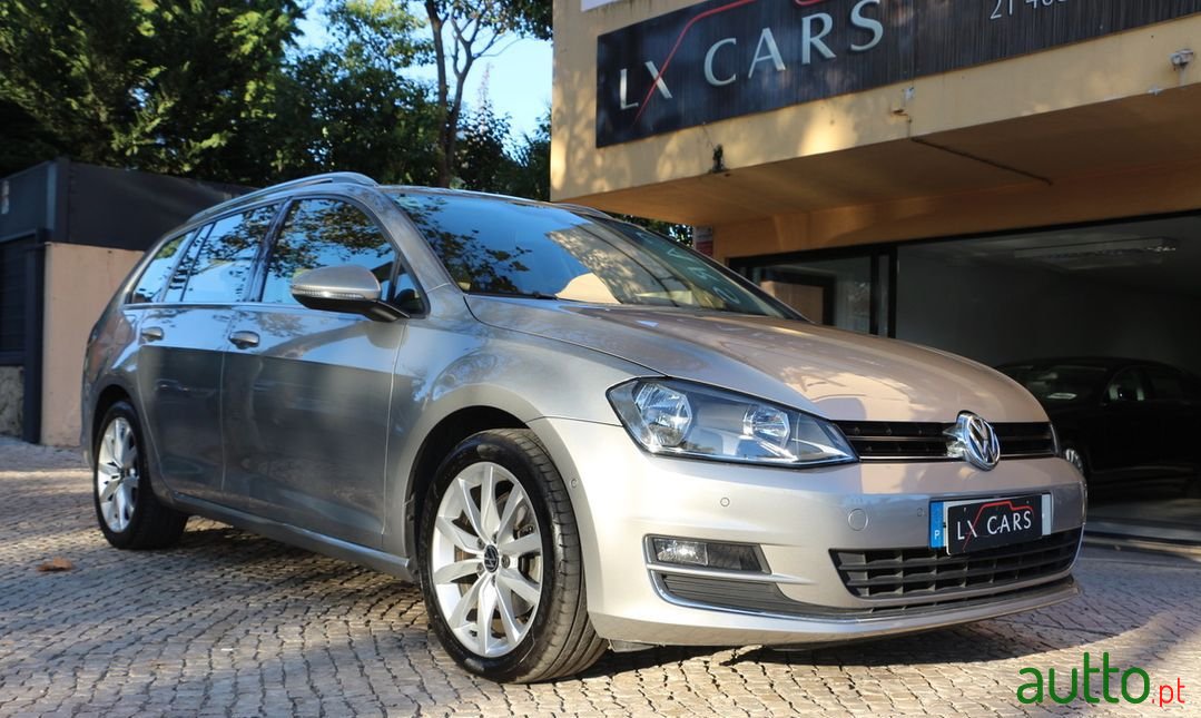 2016' Volkswagen Golf Variant photo #1