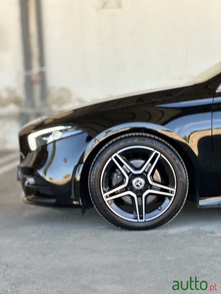2019' Mercedes-Benz Classe A photo #3
