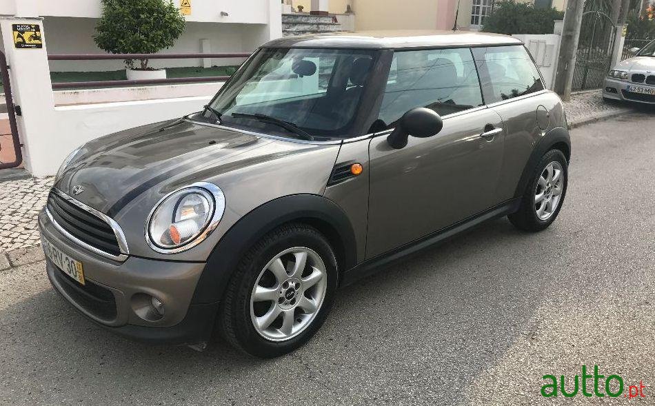 2013' MINI One photo #2