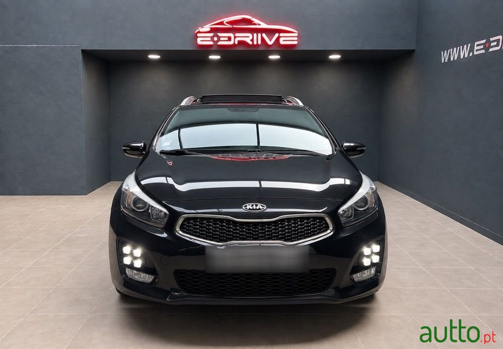 2018' Kia Ceed Sw photo #3