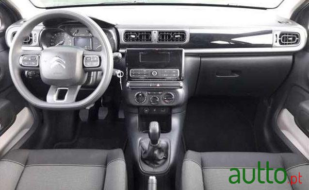 2017' Citroen C3 1.6 Bluehdi Feel photo #1