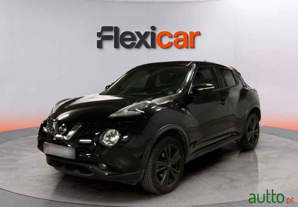 2017' Nissan Juke 1.6 Tekna Xtronic photo #2