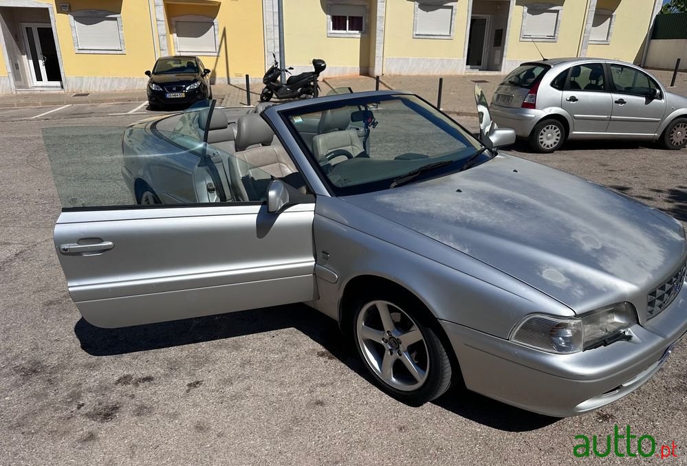 2003' Volvo C70 2.4T photo #4