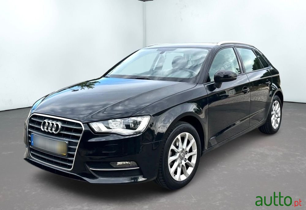 2015' Audi A3 Sportback photo #1