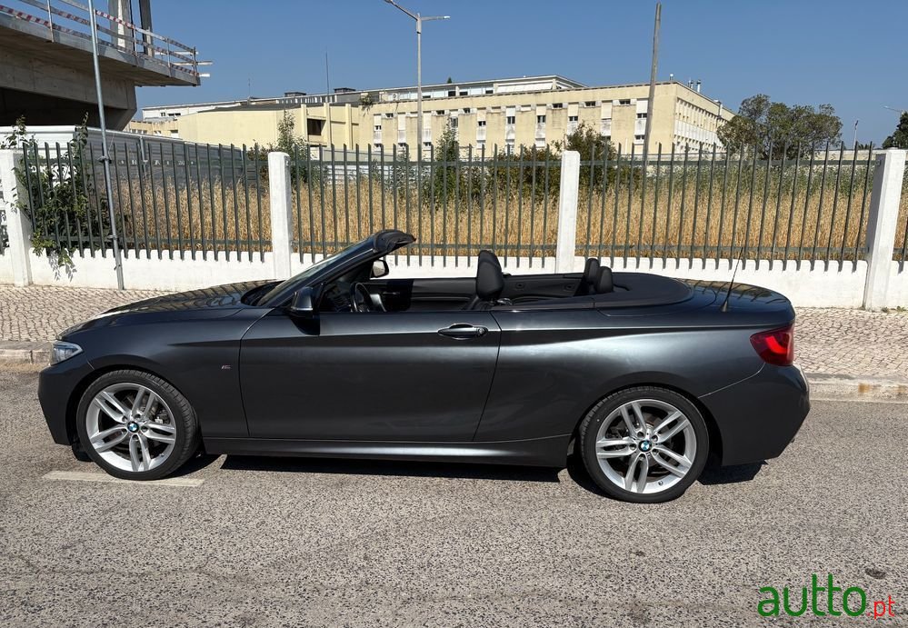 2015' BMW Série 2 photo #3