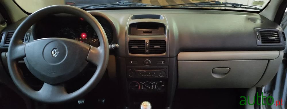 2003' Renault Clio 1.5 Dci Authentique photo #5