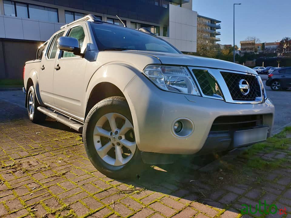 2010' Nissan Navara photo #1