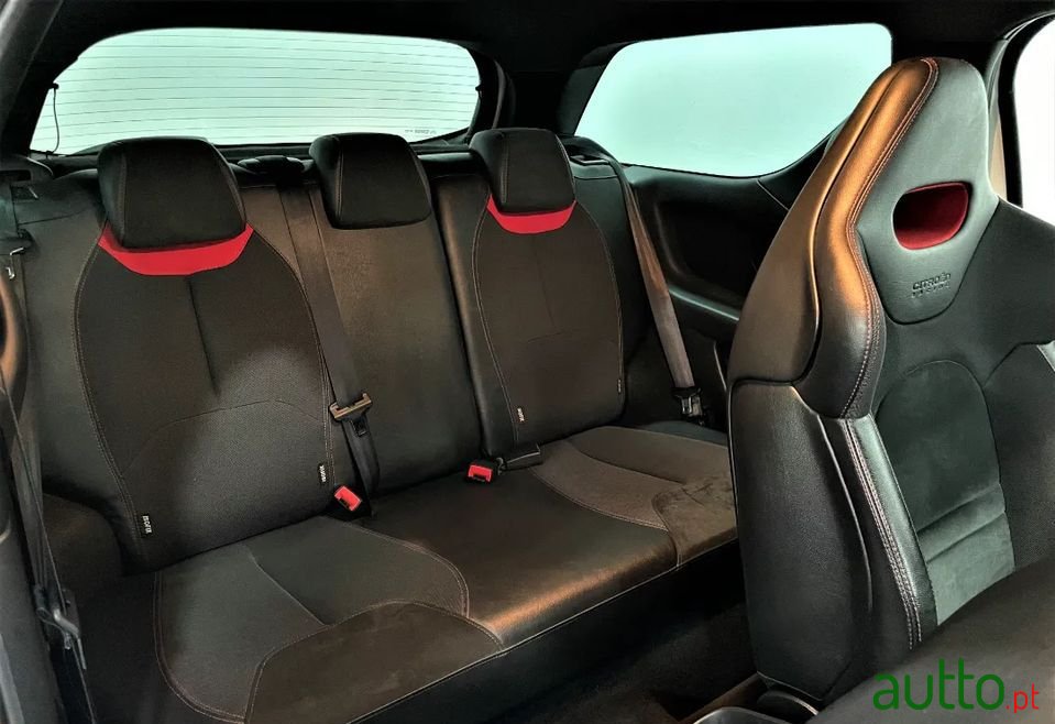 2011' Citroen DS3 photo #6