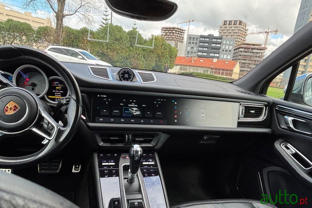 2014' Porsche Macan S photo #5