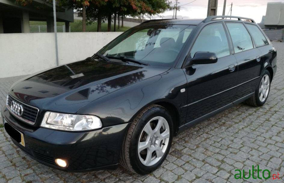 1999' Audi A4 Avant photo #3
