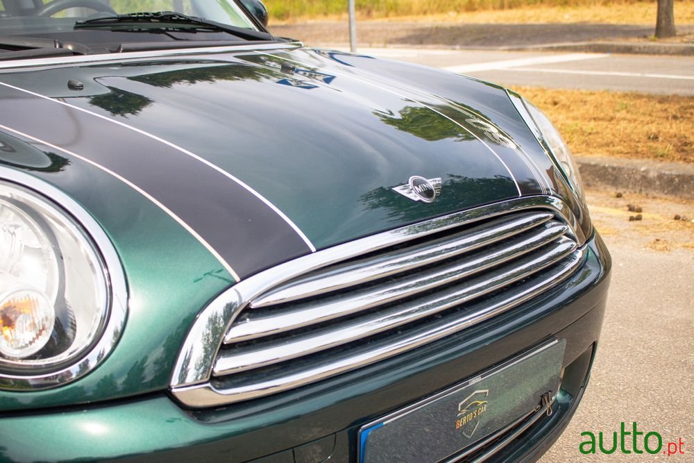 2009' MINI One 1.4 photo #2