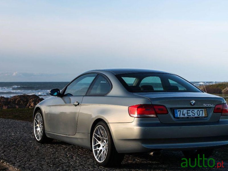 2007' BMW 320 D Coupe photo #2