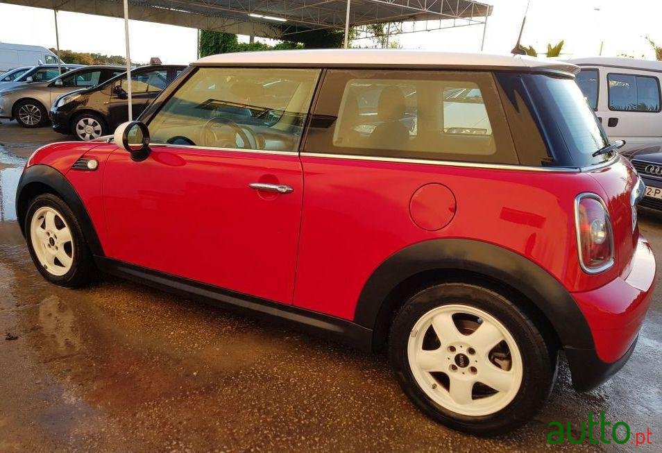 2008' MINI Cooper D photo #2