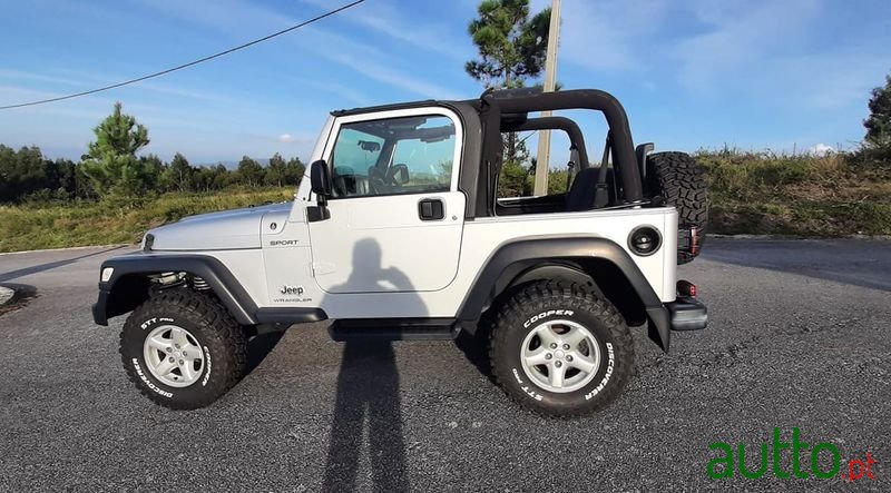 2003' Jeep Wrangler photo #2