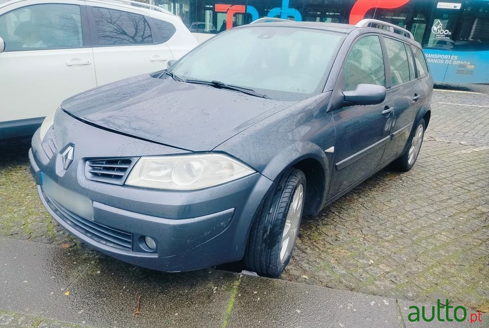 2007' Renault Megane 1.5 Dci Confort photo #2